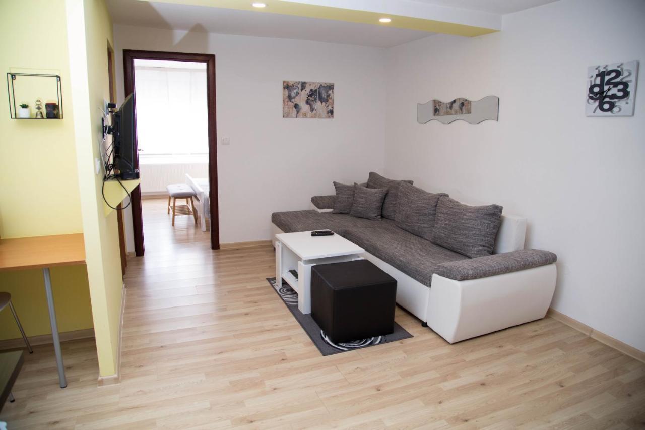 Apartmani Baotic Zupanja Exteriér fotografie